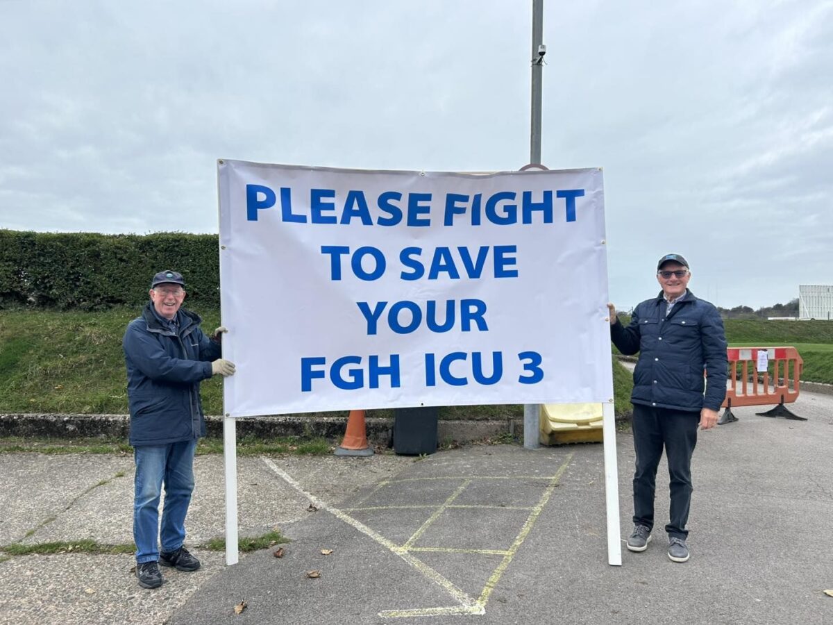 Photo of campaigners 